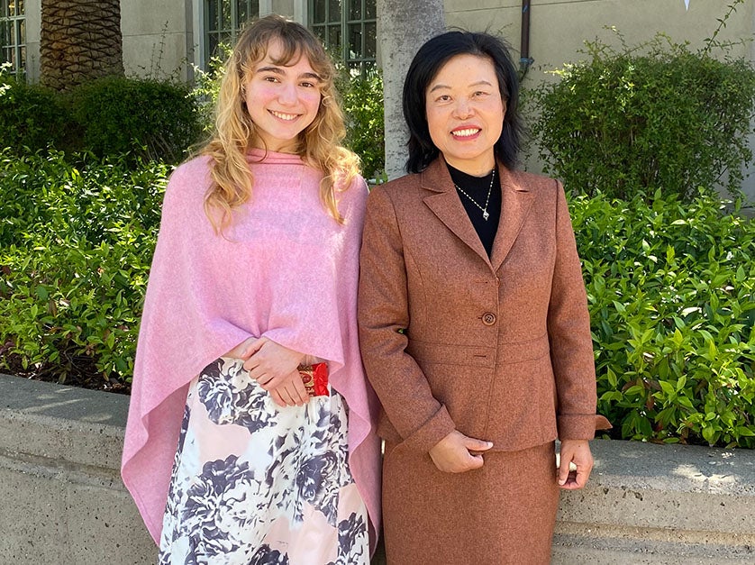 Chinese Professor Huiqin An and student Beatrix Leonards.