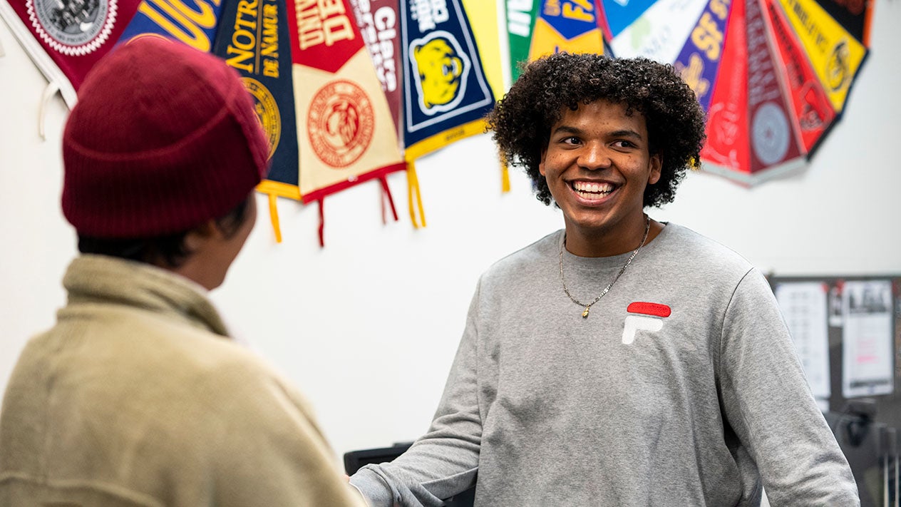 DVC students in the Transfer Center.