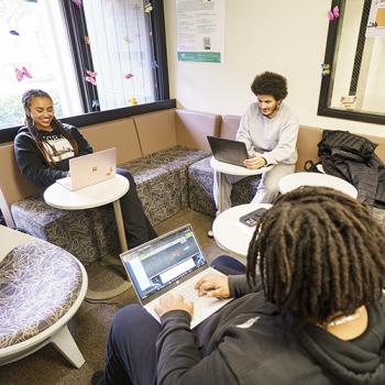 Students in DVC's PUMA Center.