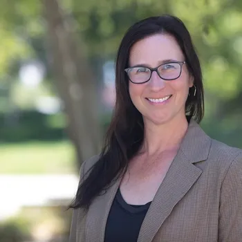 Photo of Dr. Millissa Bradley for the 2026 Academic Lecture about yoga